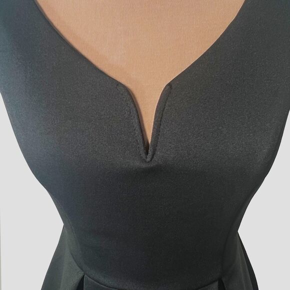 Desertcart Belize Double V-Neck Box Pleat Solid Ponte Black Party Dress - Picture 4 of 12